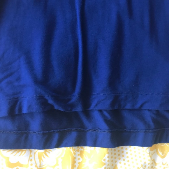 OLD NAVY T-shirt - Picture 3 of 3